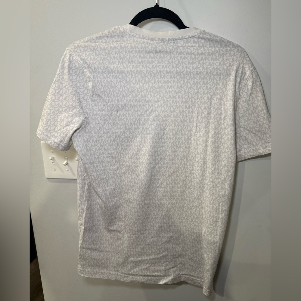 Michael Kors Men's Cream Patterned Tee - Picture 10 of 12